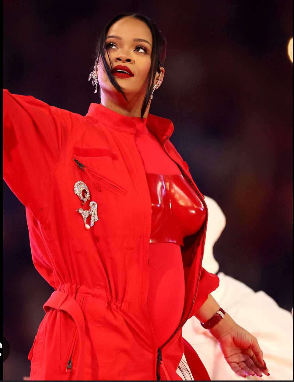 Rihanna Super Bowl Revealed!!!